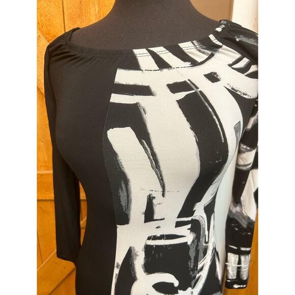 Women's Medium Long Black & White Maxi Dress Long Sleeve GUC Abstract - Picture 2 of 4